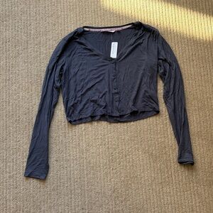 La Vie En Rose Cropped Button-Down Lounge Shirt, size M